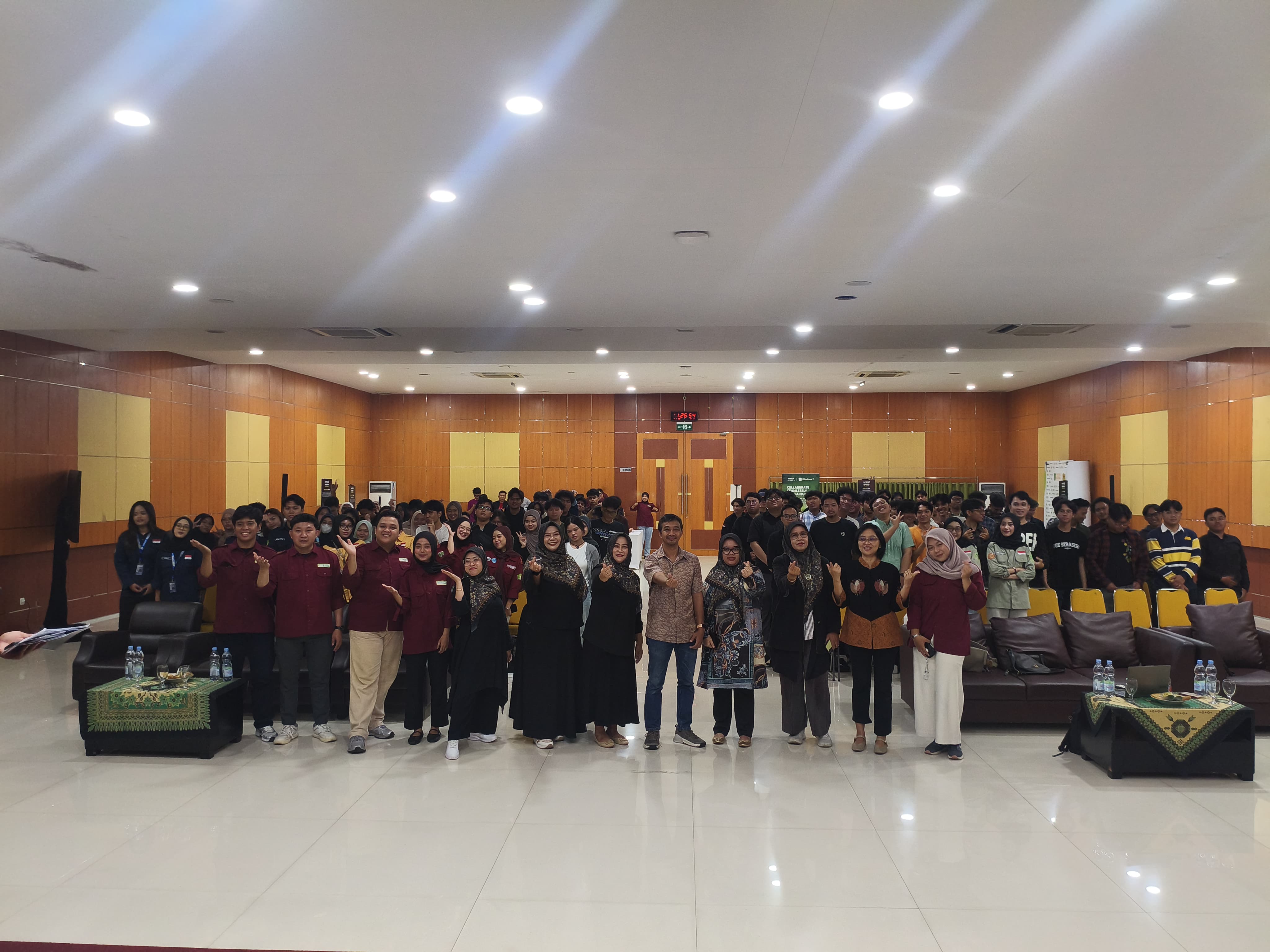 Seminar Kolaborasi AMD Ryzen AI HIMASI 2025 - 3